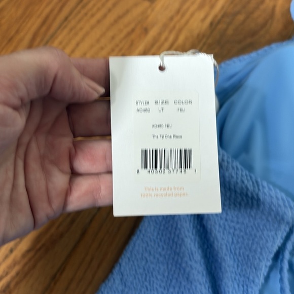 Andie The Fiji One Piece LT Swimsuit Seersucker Felicia Blue L long torso NWT - Picture 4 of 7